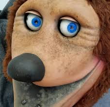 Connor's Mitzi Before and after her face lift + Okefenokee photos 🍕🐻 • •  The old mask Mitzi mask is from the Chimpys Pizza Safari Libertyville  location, but the Mitzi itself is