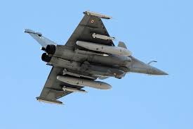 The original plan was that india would buy 18 off. French Navy Receives 1st Rafale M Fighter Upgraded To F3 R Standard Naval News