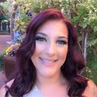 100+ perfiles de «Tisha»