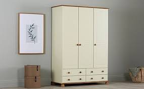 Find natural pine bedroom furniture. Pine Bedroom Furniture Furniture And Choice