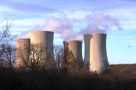 Emo) is a nuclear power plant located between the towns of nitra and levice, on the site of the former village of mochovce, slovakia. Jadrova Elektraren Mochovce Energie Portal Sk