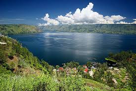 Close to lake toba on world. Guide To Lake Toba Sumatra Hotels To Do And Attractions Indonesia Travel Guide