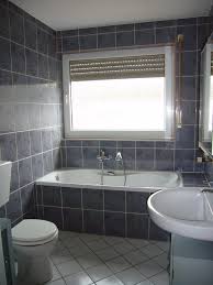 Vorher Nachher 7 Traumhafte Bader Ganz Ohne Renovierung Homify Homify Bad Renovieren Badezimmer Renovieren Bad Renovieren Ohne Fliesen