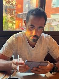 Lena Peres Bachur‏