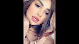 هذه الرؤية من الأحلام المزعجة والمخيفة لدى البعض، ويحلم بها الكثير من السيدات مشاهدة المرأة في المنام أنها تسير في الشارع بدون حجاب وقد لاحظت هذا بشكل مفاجئ وانتباها الذعر من هذا المنام فقد يكون تفسير هذا غير مقلق وعكس شعورها أثناء. Ø§Ù…Ù„ Ø§Ù„Ø£Ù†ØµØ§Ø±ÙŠ ØªØ±Ø¯ Ø¹ Ù„ Ø§Ù„Ù†Ø§Ø³ Ø§Ù„ÙŠ ØªÙ„ÙƒÙ„Ùƒ ÙˆØªØªÙƒÙ„Ù… Ø¹Ù„ÙŠÙ‡Ø§ ÙˆØ¹Ù„ ØµØ¯ÙŠÙ‚Ø§ØªÙ‡Ø§ Ù†ÙˆØ± Ø§Ù„Ø¹Ù…ÙŠØ±ÙŠ Ùˆ ÙÙˆØ² Ø§Ù„ÙÙ‡Ø¯ Youtube
