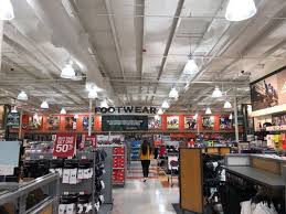 Used for the like, share, comment, and reaction icons. Dick S Sporting Goods 11 Photos 32 Reviews Sporting Goods 700 Nw Eastman Pkwy Gresham Or Phone Number Yelp