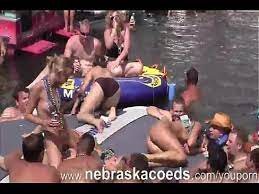 Hot party cove random dudes swallowing out random girls. Youporn Random Peeps Eating Out Party Girls In Public Xnxx Com