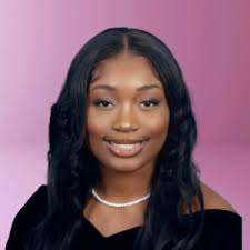 I am thrilled to share that this past Monday, I graduated summa cum laude  from Boston College with a Bachelor's of Arts in Economics and a minor in  Accounting for Finance and