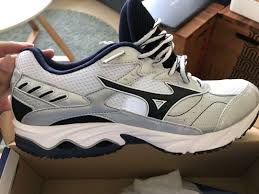 Kuala lumpur standard chartered marathon 2019. Mizuno Wave Running Shoe Women S Fashion Footwear Sneakers On Carousell