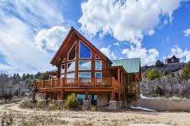 Our cabins and lodges are available year round for rental and we cater to a broad range of groups coming from the east, we are about 90 minutes from vernal, utah and only 30 minutes from roosevelt. Why Vacation Home Rentals In Utah Are The Better Option Sottobosco