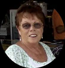 Donna Hagen's Instagram, Twitter & Facebook