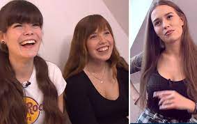 „ich war zehn und musste aus meiner. Michael Wendler Lauras Freundinnen Aussern Sich Uber Den Sanger