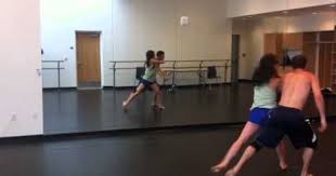 музыка из фильма шаг вперед 4 танец в музее Step Up Revolution Rehearsal Ryan Guzman Kathryn Mccormick Step Up Revolution Step Up Dance Kathryn Mccormick