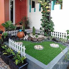 Ditambah lagi dengan kehadiran burung yang menumpang mandi sambil 10 desain sekat ruangan kreatif yang nggak menguras kantong. Desain Taman Depan Rumah Luas Jasa Taman Jogja Jasa Pembuatan Taman Yogyakarta