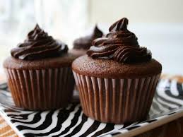 Hasilnya itu kental dan manis, pokoknya nyoklat banget. Cara Membuat Cupcake Cokelat Kukus Yang Enak Dan Sederhana Lembut Banget Lifestyle Liputan6 Com