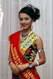 Thanks to our partners and sponsors for making it happen! Finalists Unduk Ngadau Kaamatan 2015 Kopivosian