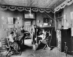 Employees Of The North Carolina Mutual Life Insurance Company In 1906 Left To Right Susa In 2020 Mutual Life Insurance Life Insurance Companies Life Insurance Policy