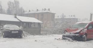 Oboje privođeni ranije zbog kriminala. Ameba