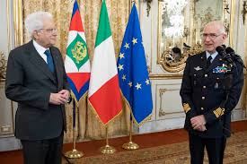 Lo stato maggiore dell'aeronautica militare ha indetto, con la partecipazione del ministero dell'istruzione, dell'università e della ricerca, un concorso aeronautica militare, il vicesindaco mezzacapo in visita al secondo gruppo manutenzione autoveicoli. Incontro Con Il Capo Di Stato Maggiore Dell Aeronautica E Una Rappresentanza Di Appartenenti All Arma In Occasione Del 96 Anniversario Di Fondazione