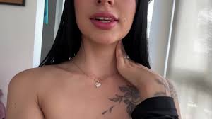 sexy caliente y sensual video con Natalia una de las actrices porno  colombianas con mas proyección en el negocio internacional - XNXX.COM