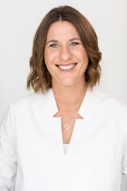 Associate Professor Claire Ashton-James