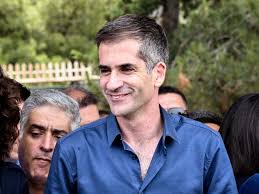 Το κέντρο της αθήνας θα έχει την τιμητική του στη φετινή μεγάλη επιστροφή του ράλι ακρόπολις στην ελλάδα. Mpakogiannhs Ta 4 Paidia Toy H Prwhn Syzygos Toy Kai H Sia Kosiwnh
