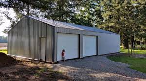Total Cost To Build A Pole Barn Cost Estimator Free Quote How Much Building A Pole Barn Pole Barn Cost Pole Barn Homes