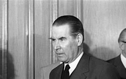 Gerhard Schröder (Politiker, 1910)