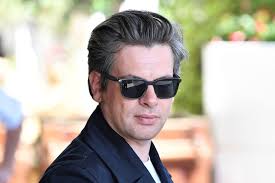 Les Eagles of Death Metal, "un groupe de merde" selon Benjamin Biolay