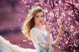 15 Outdoor Portrait Photography Tips Outdoor Portrait Photography Spring Portraits Portrait Photography Tips