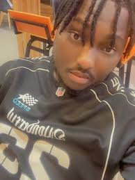 Photo by Frederick Calvin Benson (@fredzy2) · November 21, 2025