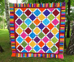 10 Squares With Sashing And Corner Squares And Piano Key Border Quilts Piano Key Border Quilt Border