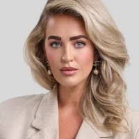 20+ "Danielle Hack" profiles