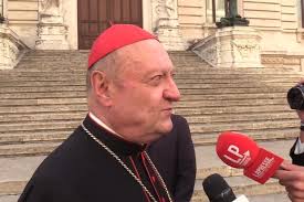 L'addio a Napolitano, il figlio: 'Da lui buone battaglie'. Letta: 'Con  Berlusconi si chiariranno lassù'