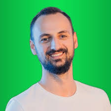 Daniel Andor's Instagram, Twitter & Facebook