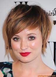 You can also play with your favorite colors to enhance the texture of your hair. Short Haircut For Square Faces Fat Face Short Hair Bob Cut Dry Shampoo Hair Care