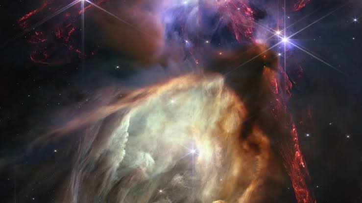 El telescopio espacial James Webb capta la imagen del nacimiento de una  estrella a 390 años luz de distancia