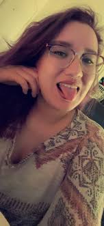 Hey guy I'm Angel or other know me as queeny_902 I just started streaming 