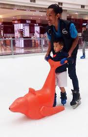 Metro pondok indah pondok indah mall 1, lt 2 #231 jakarta selatan tel: Rayakan Momen Natal Dan Tahun Baru Di Pondok Indah Mall Parenting Fimela Com