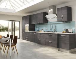8x4 multiwood kitchen, varna glass and