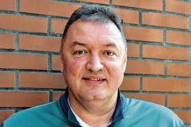 Fit trotz Corona AMTV bietet Sport für Zuhause per Internet an Von Rainer  Glitz RAHLSTEDT. Nicht nur Schulen und Kitas sind seit mehr als einer Woche  geschlossen. Auch Sport ist im Verein