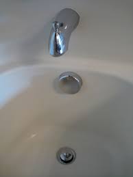 Learn how to replace or adjust a bathtub trip level or stopper. How To Fix Problems With Your Bathtub Drain Stopper Dengarden
