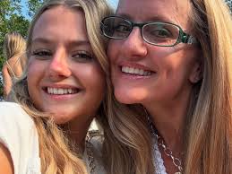 Mohawk livin his best life. #englishbulldog #bulldogsofinstagram