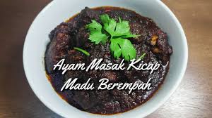 Masak dengan api perlahan sehingga hampir pekat. Ayam Masak Kicap Madu Berempah Chicken Cooked In Soy Sauce With Honey Spices Youtube