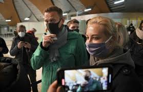 Defiant mr navalny, 44, said i'm not afraid moments before he was led away by cops after he flew back to moscow from berlin with his wife yulia. Y3jiduq Tt2k7m