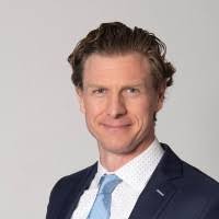 100+ "Andrew Eisen" profiles