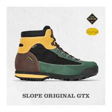 The new vibram® curcuma outsole, combined with the exclusive aku exoskeleton midsole, offers great stability and precision during climbing and approach trekking. Aku Trekking Outdoor Footwear Home Facebook
