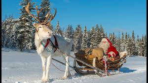 Esta nochebuena será diferente, pero llegará igual concellos y asociaciones vecinales se han puesto de acuerdo con el comité clínico del polo norte para organizar alternativas como desfiles que se podrán. Salida De Papa Noel Santa Claus Y El Reno En Laponia Finlandia Mensaje Feliz Navidad Youtube