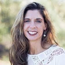 Lori Western's Instagram, Twitter & Facebook