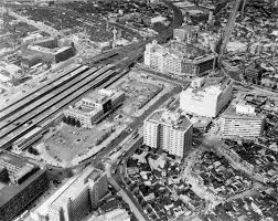 1962年 昭和37年 梅田大阪駅 大阪 歴史的な写真 風景
